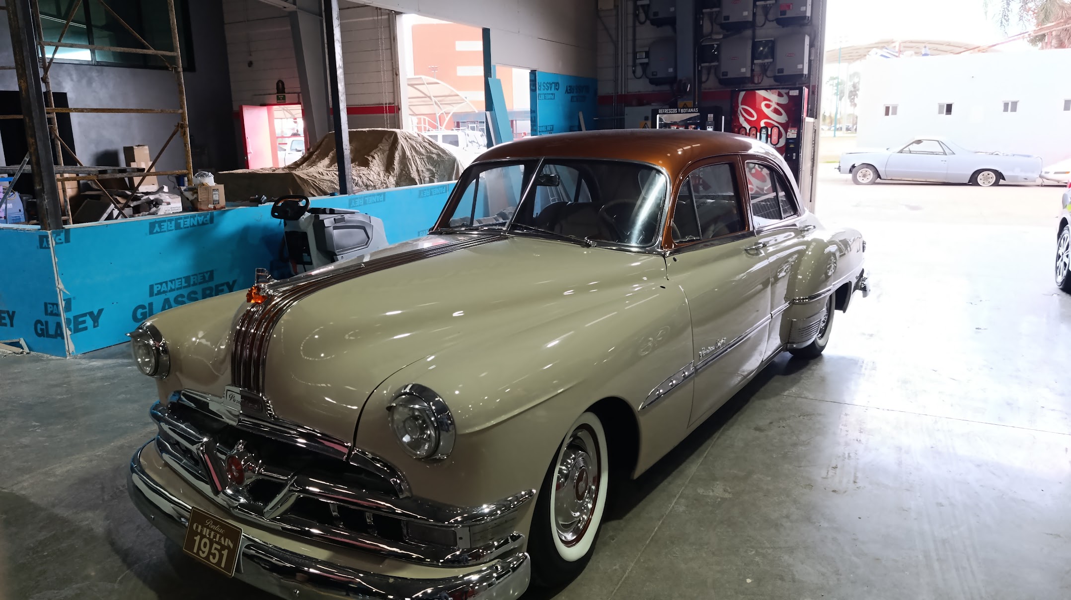 Pontiac Chieftain 1951